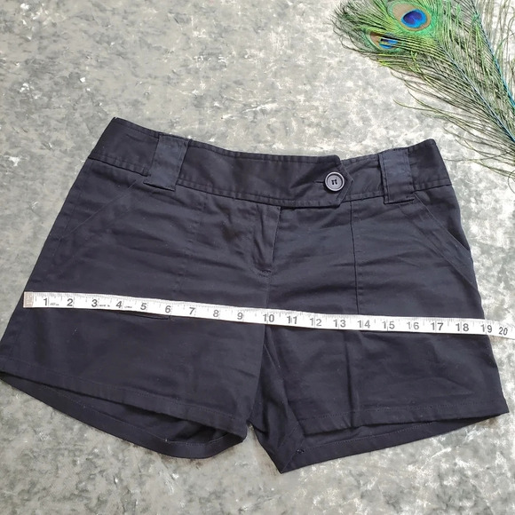 The Limited Drew Fit Black Shorts - Picture 7 of 9